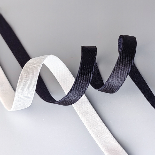 Retro Glass Jug (330 ml)